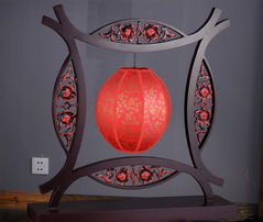 現(xiàn)代經(jīng)典辦公臺燈 T4搖臂臺燈價(jià)格、廠家、圖片與裝飾應(yīng)用全解析